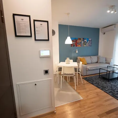 Apartment Central House