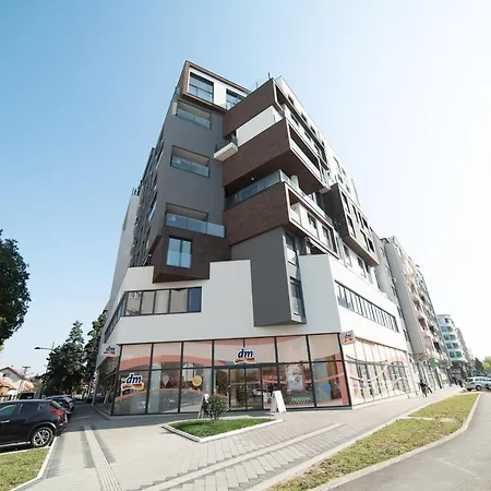 Central House Apartment Novi Sad